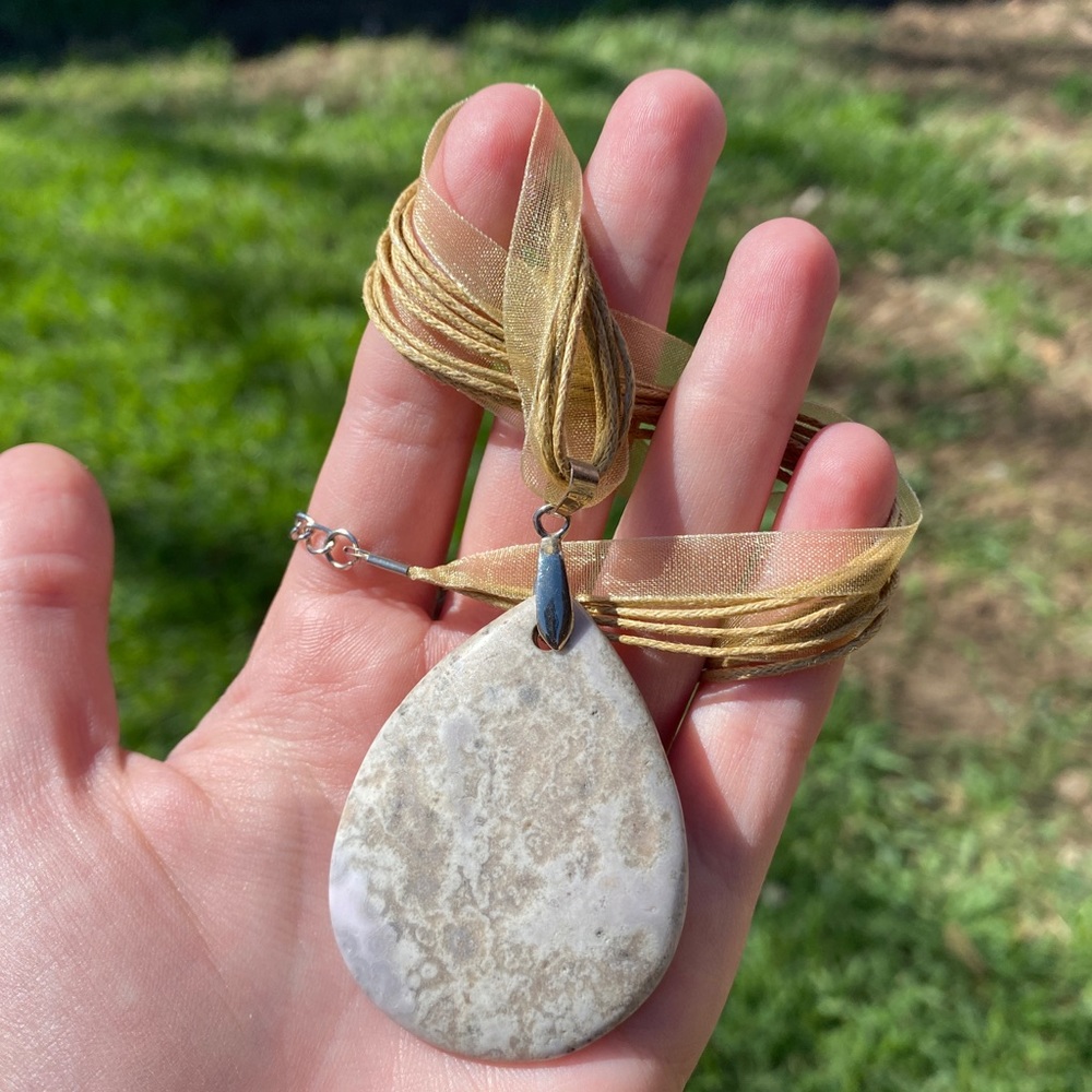 Tear Drop Stone Necklace